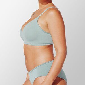 ThirdLove Form 360 Fit™ Lifting Wireless Bra Size MD++mist / MD++